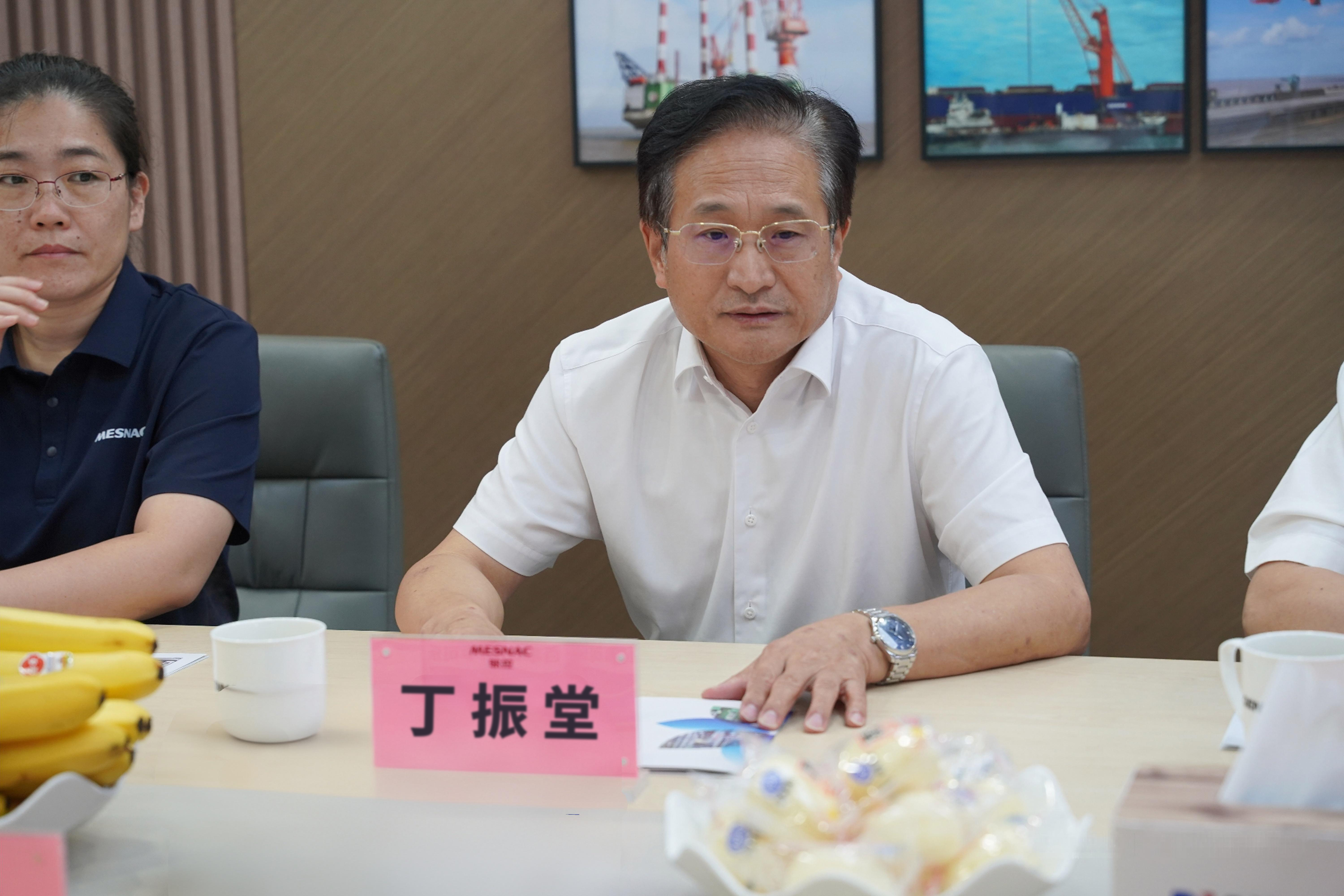 深化技術(shù)交流 賦能產(chǎn)業(yè)協(xié)同|軟控股份蒞臨潤(rùn)邦重機(jī)考察交流(圖2) 深化技術(shù)交流 賦能產(chǎn)業(yè)協(xié)同|軟控股份蒞臨潤(rùn)邦重機(jī)考察交流(圖2)